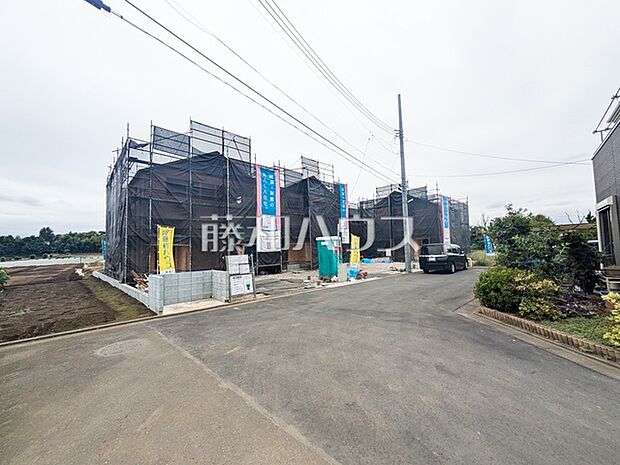 接道状況および現場風景 【清瀬市下清戸4丁目】 物件の事、諸費用の事など、小さな疑問もお気軽にご連絡・ご相談下さい。