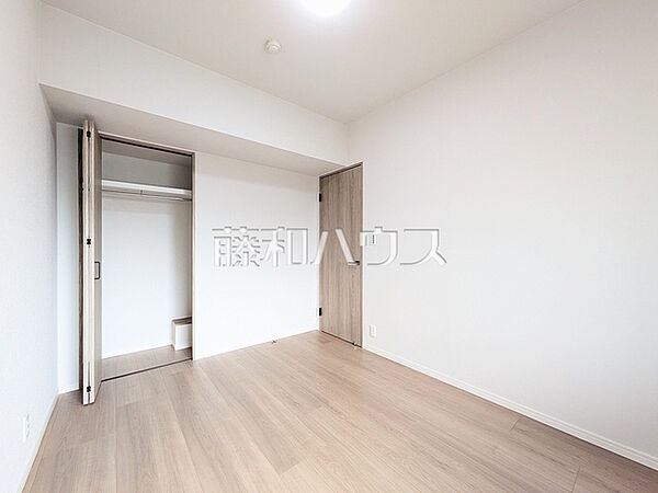 居室　【ベルポート朝霞弐番館】