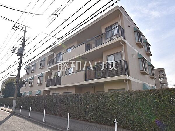 ≪外観≫ お住まい探しは、家の良し悪しだけでなく周辺環境も重要なポイントです。ぜひ一度お客様の目でご覧ください。 　【朝日マンション国領】