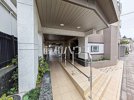 エントランス 【ライオンズマンション大泉学園】