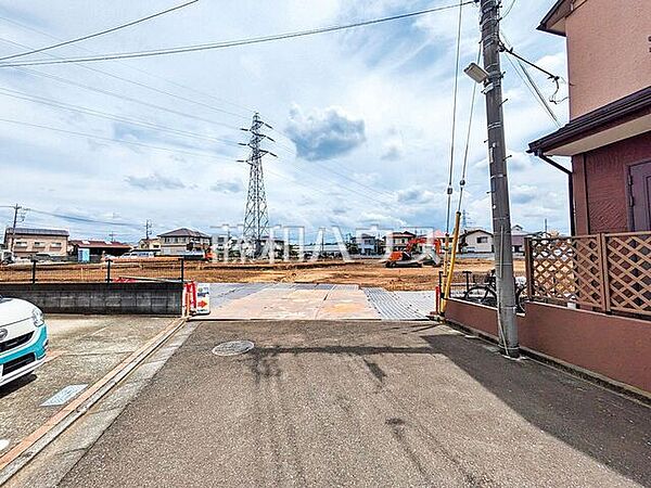 接道状況および現場風景　【東村山市恩多町5丁目】