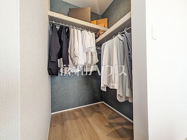27号棟モデルハウス　ウォークインクローゼット　【新座市野火止3丁目】