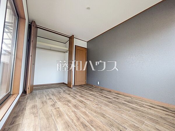 居室　【日野市豊田4丁目】各居室にはクローゼットを完備し、家具を置くスペースが確保しやすい設計がされております。