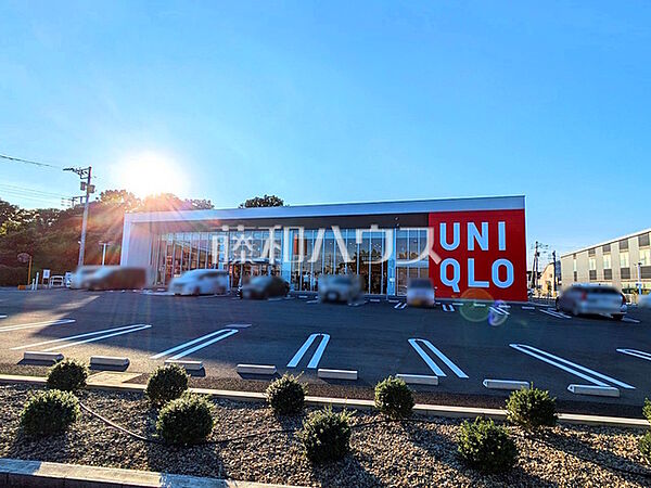 ユニクロ 東村山市民スポーツセンター前店 (660m)