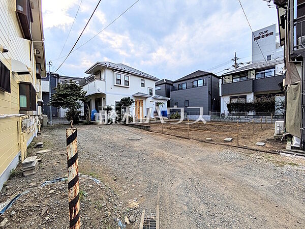 接道状況および現場風景　【日野市大字日野】