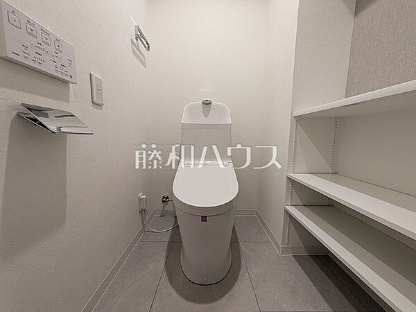 トイレ　【ライオンズヒルズ調布つつじヶ丘・弐番館】