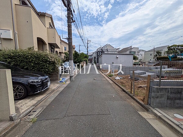 接道状況および現場風景　【中野区上鷺宮2丁目】住まいの事なら地元で豊富な実績を誇る、地域密着の当社へお任せ下さい！