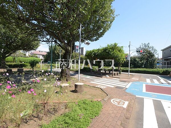 上連雀交通公園 (1350m)