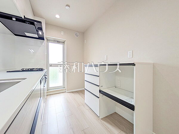 キッチン　【志木ニュータウン東の森弐番街壱号棟】