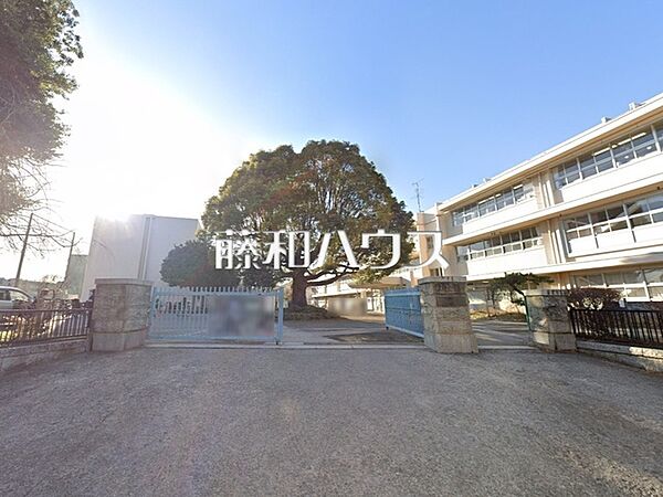 所沢市立清進小学校 (30m)