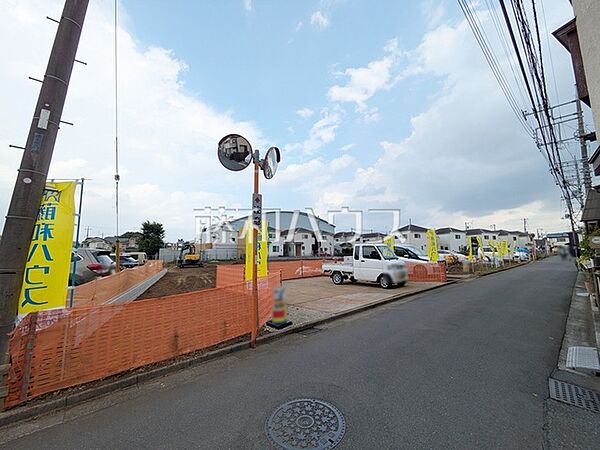 接道状況および現場風景　【新座市野寺5丁目】