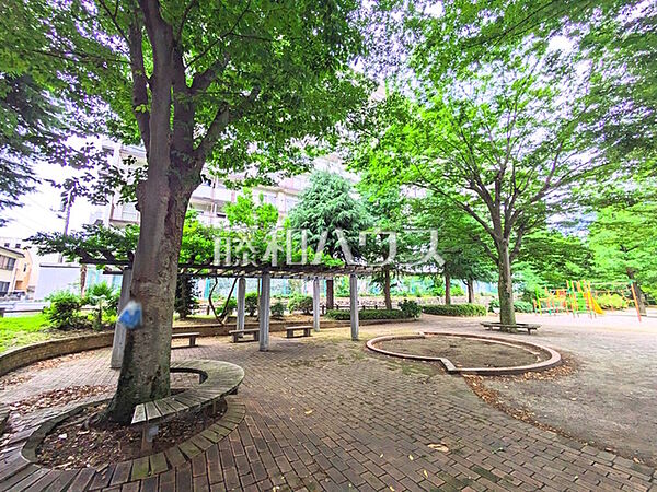 椚田公園 (1040m)