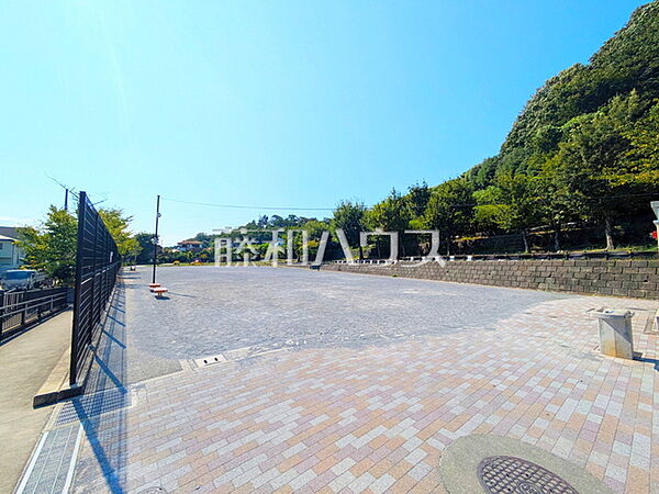 北楽公園 (260m)