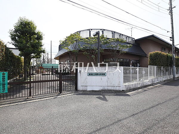 私立高野台保育園 (890m)