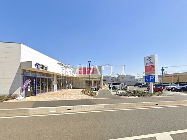 ダイソー新所沢花園店 (600m)