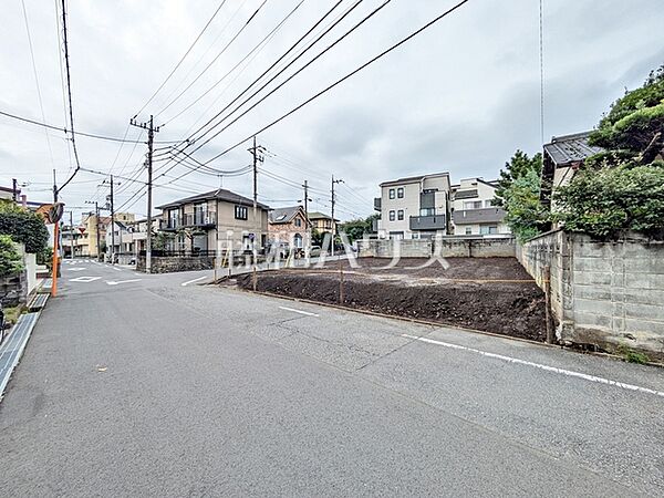 接道状況および現場風景　【日野市多摩平6丁目】