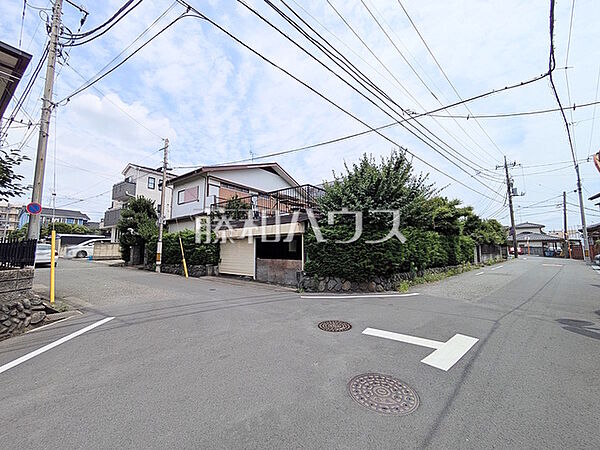 接道状況および現場風景　【日野市多摩平6丁目】