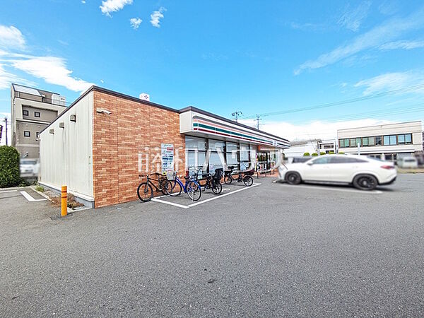 セブン-イレブン 八王子散田3丁目店 (930m)