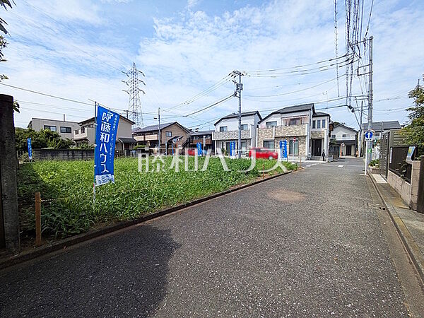 接道状況および現場風景　【三鷹市野崎2丁目】