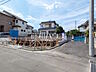 外観：接道状況および現場風景　【新座市片山1丁目】