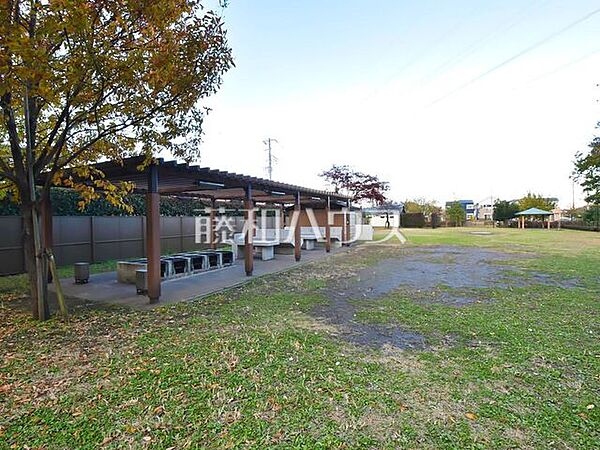 きつねっぱら公園子どもキャンプ場 (1270m)