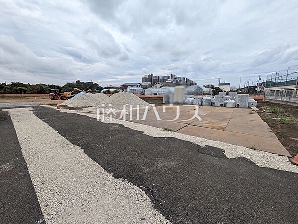 現場風景　ぜひ皆様の「こんな家に住みたい！」をお聞かせ下さい。　【西東京市向台町2丁目】