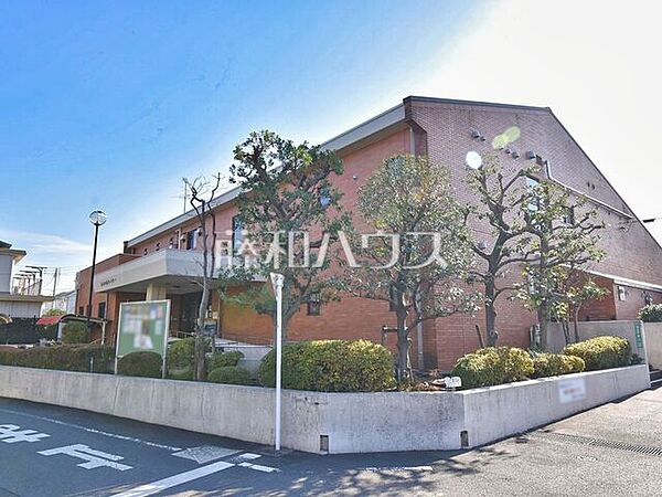 南部地域センター図書室 (440m)