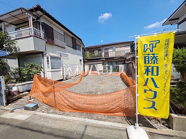 ≪現地外観≫建築条件はございませんので、ライフスタイルに合わせた自由なマイホームづくりが可能です。【府中市是政6丁目】