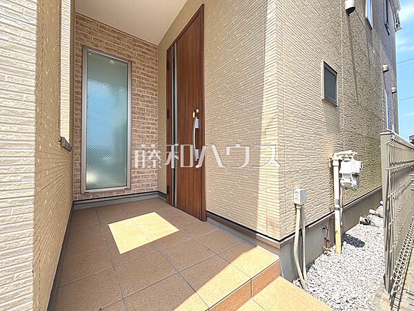 玄関　【東村山市恩多町5丁目】