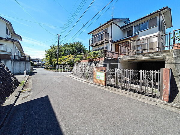 接道状況および現場風景　【八王子市北野台4丁目】
