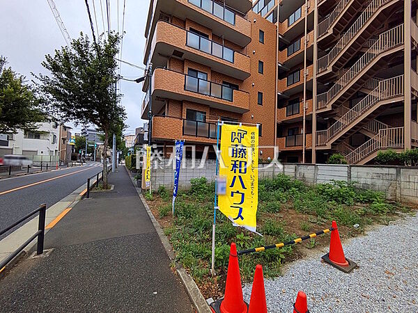 ≪接道状況≫物件の事、諸費用の事など、小さな疑問もお気軽にご連絡・ご相談下さい。 　【府中市美好町3丁目】