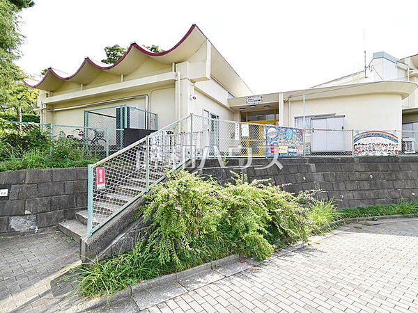 たかはた台保育園 (780m)