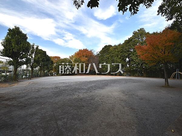 小川緑地 (750m)