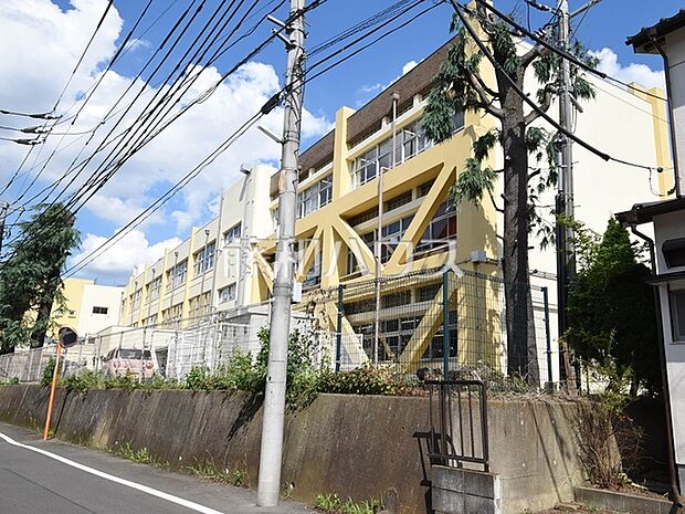 清瀬市立清明小学校 (350m)