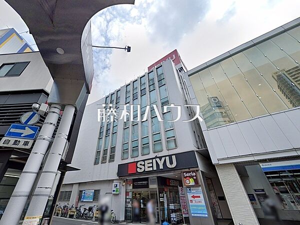 西友所沢駅前店 (880m)