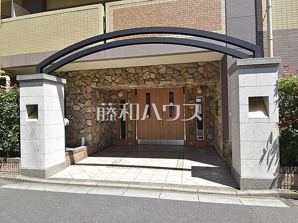 エントランス　【シーズガーデン西東京】