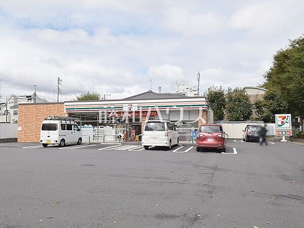 セブンイレブン練馬関町2丁目店 (770m)