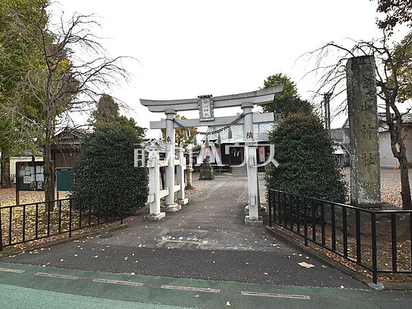 金山神社 (840m)