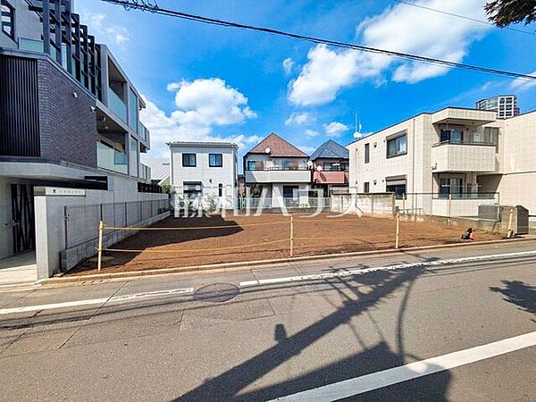現地写真　【西東京市ひばりが丘1丁目】西武池袋線「ひばりヶ丘」駅 徒歩6分の駅チカ♪　