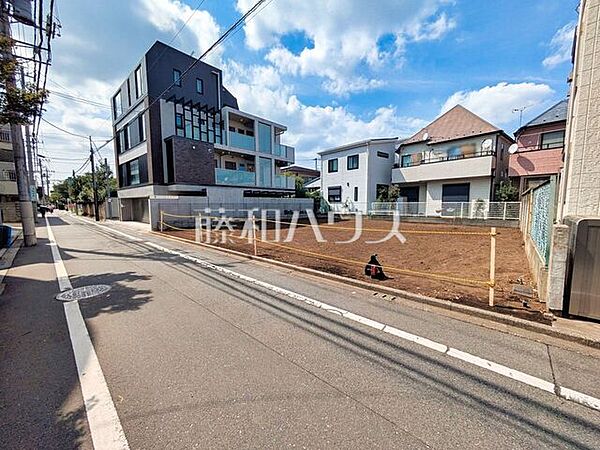 現地写真　【西東京市ひばりが丘1丁目】 周辺環境はもちろん、日当たりや設備仕様など、実際に行ってみないと分からないことも多くございます。営業担当がご案内いたしますので、お気軽にお問い合わせください