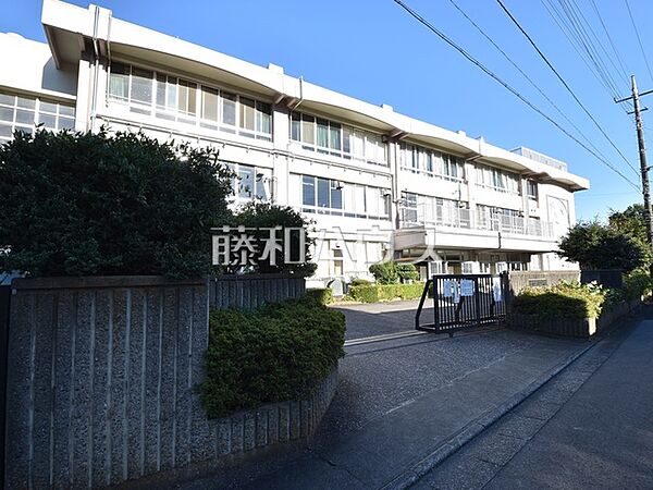 清瀬市立清瀬第五中学校 (850m)