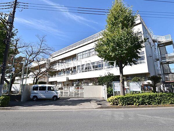 東久留米市立本村小学校 (170m)