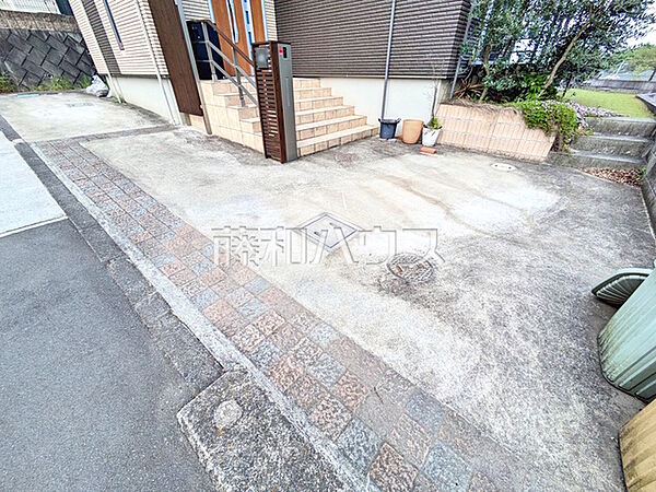 カースペース　【八王子市寺田町】