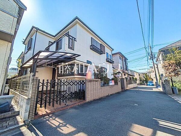 接道状況および現場風景(現況：古屋有)　【西東京市ひばりが丘2丁目】 物件の事、諸費用の事など、小さな疑問もお気軽にご連絡・ご相談下さい。