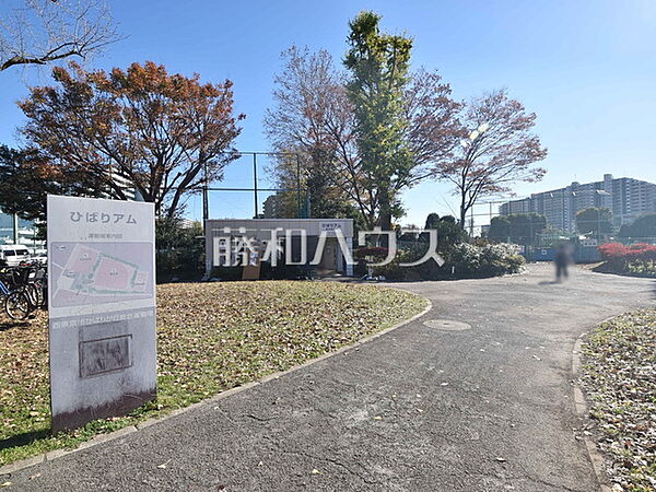 ひばりが丘総合運動場　ひばりアム (600m)