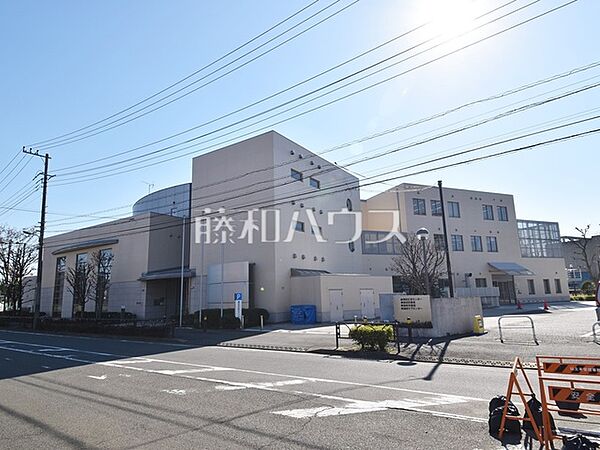 世田谷区鎌田区民センター (1680m)
