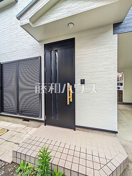玄関　【志木市柏町1丁目】
