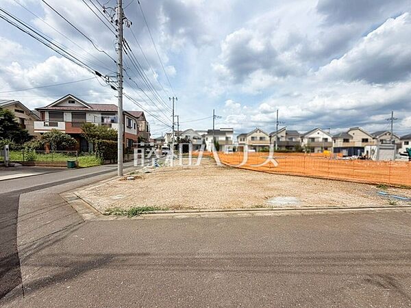 建物のプレゼンをさせていただきますので、実際の完成イメージを思い描いていただくことができます。お気軽にお問合せ下さい。 【東久留米市小山4丁目】