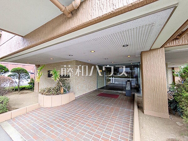 エントランスを拡大表示