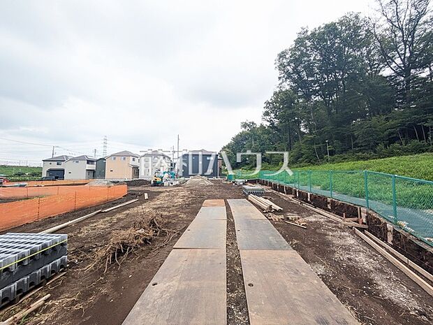 現場風景【清瀬市旭が丘5丁目】 周辺環境はもちろん、日当たりや設備仕様など、実際に行ってみないと分からないことも多くございます。営業担当がご案内いたしますので、お気軽にお問い合わせください。